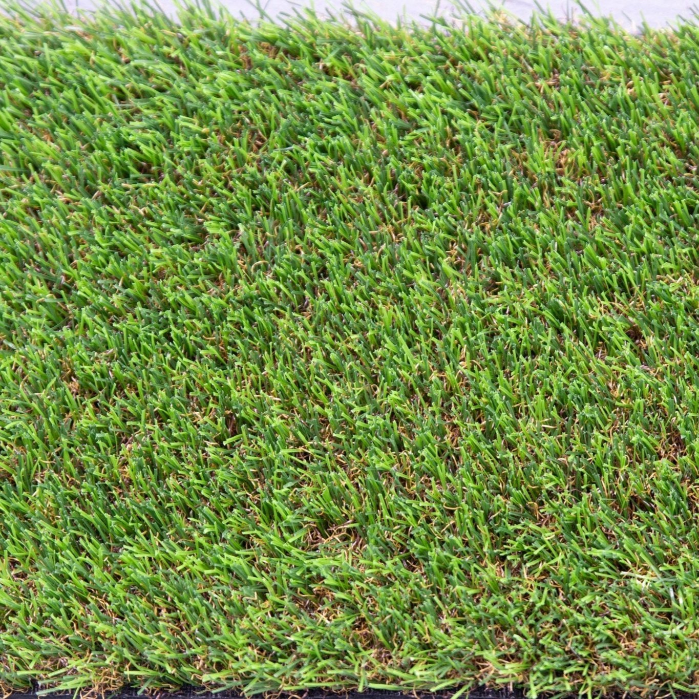 Oasis Green Artificial Synthetic Grass 40MM - Tool Market