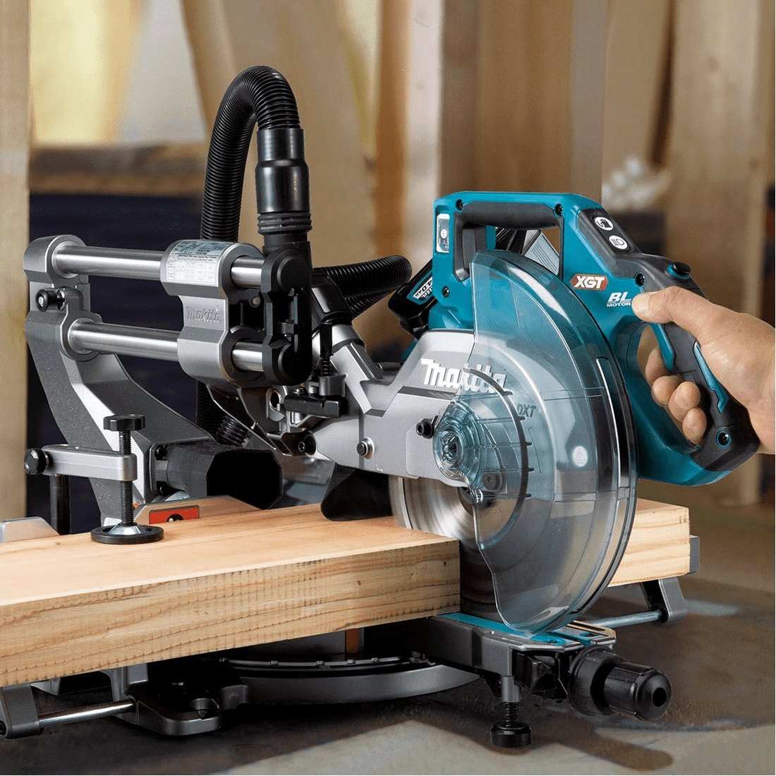 Makita xgt 40v mitre saw sale